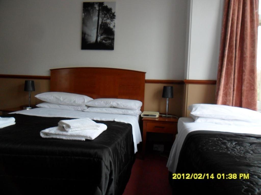 Thorpe Lodge Hotel Peterborough Ruang foto